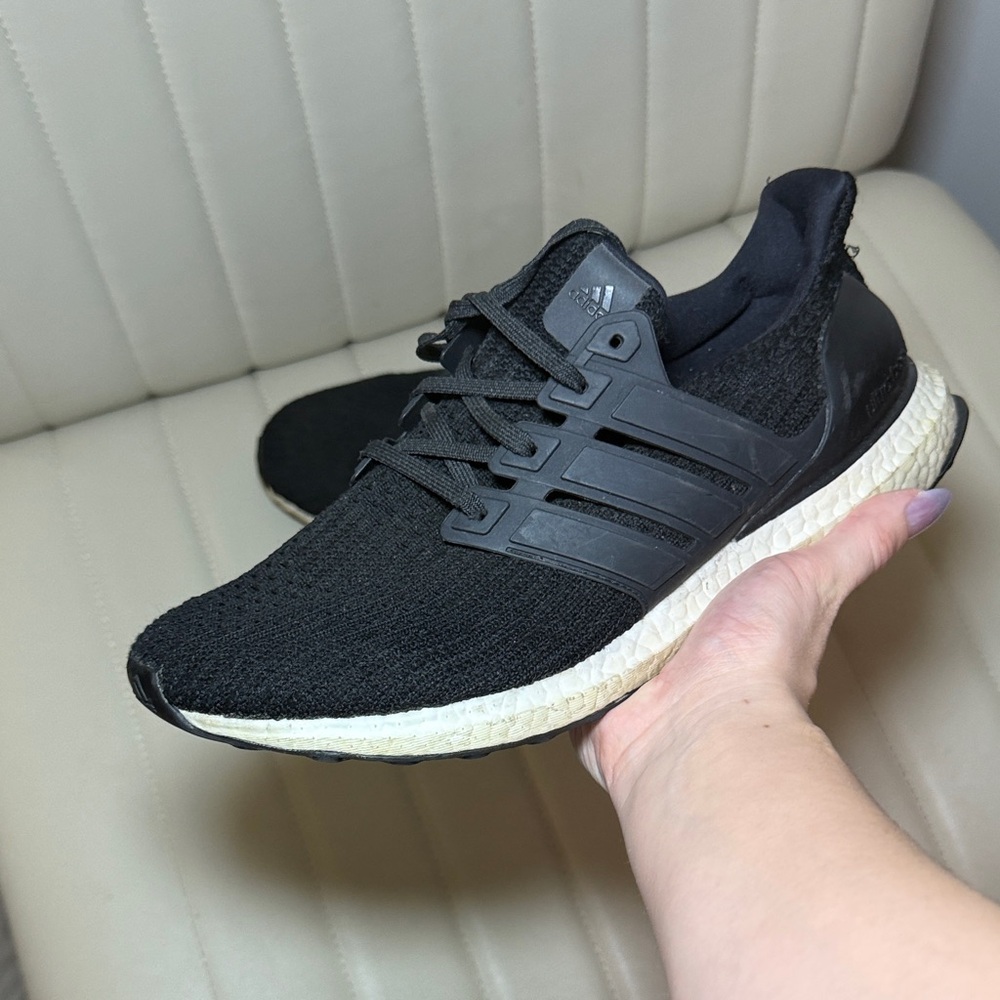 Adidas Black Athletic Running Sneakers Men’s 10 Athletic Trainer Gym Shoes